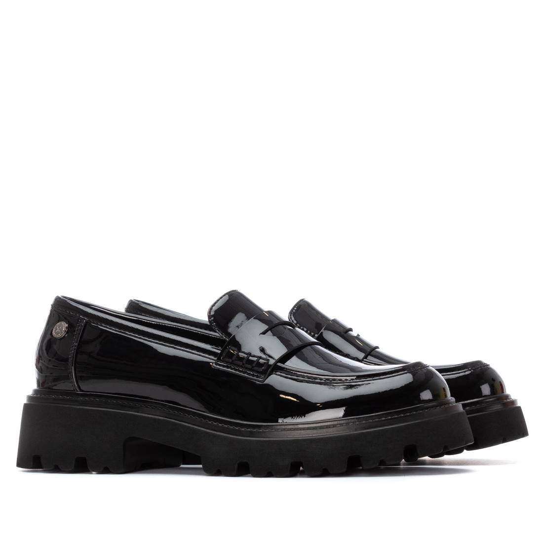 Sapato Pele Charol Mulher Preto Xti-144426p