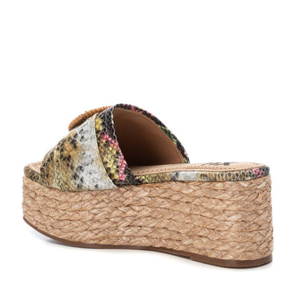 Women's Casual Wedge Sandal Khaki Xti-142697