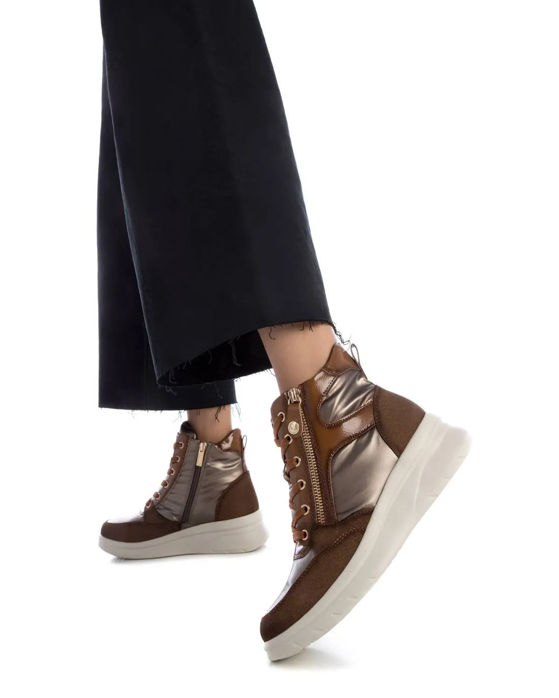 Women's Casual Boot Camel Xti-143200