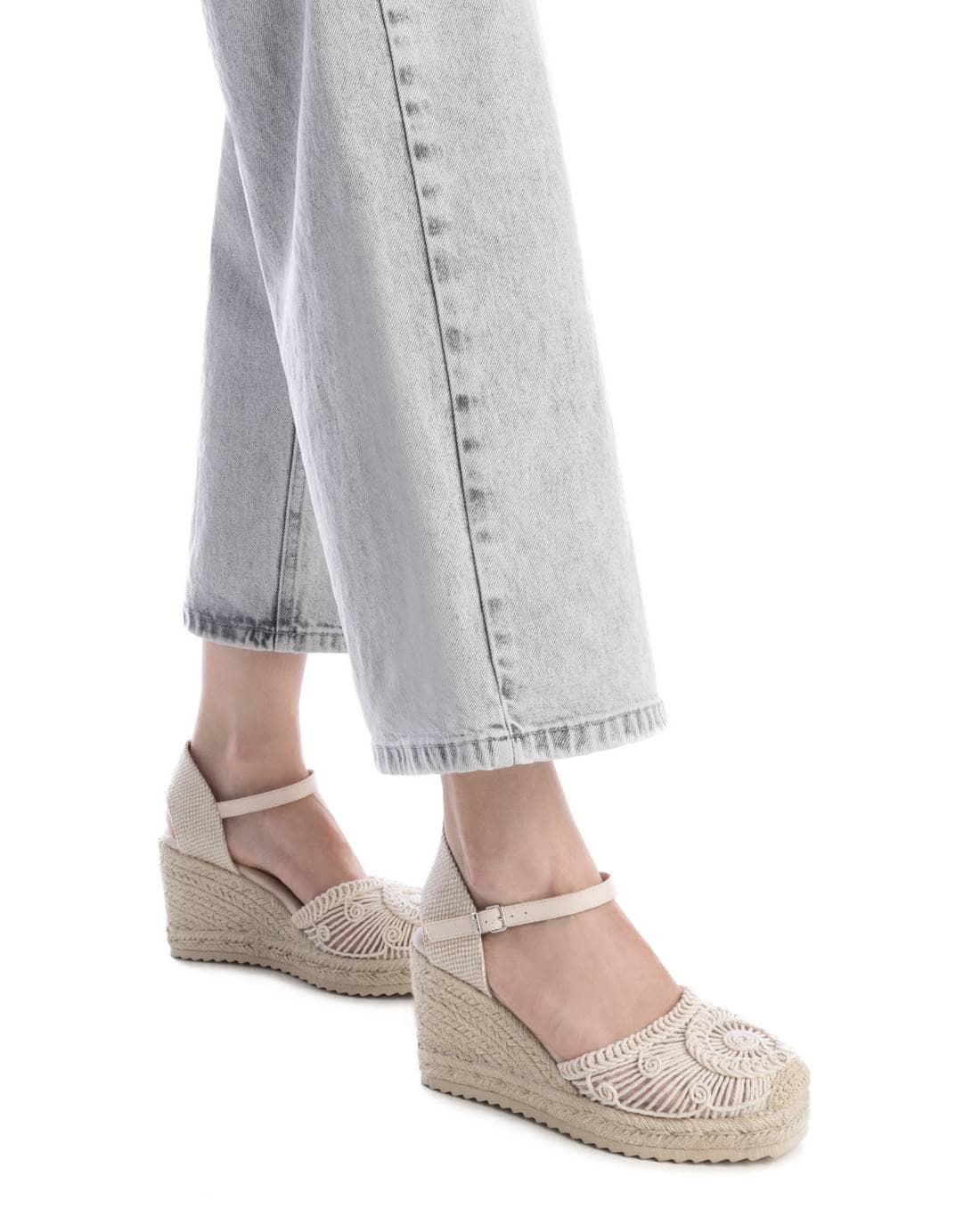 Sandália Casual Mulher Vegan Branca Xti-14384501