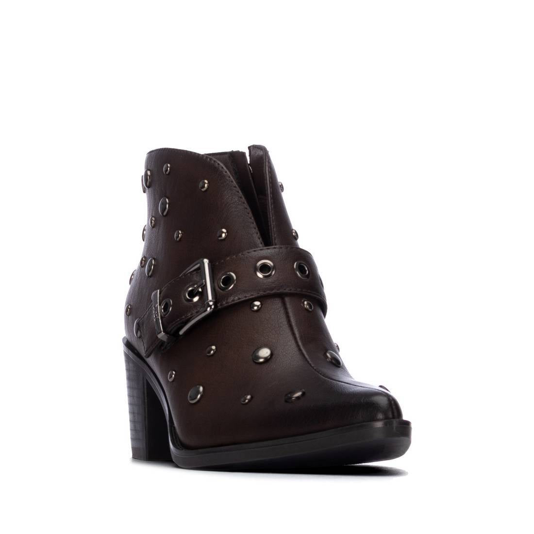 Bota Mulher Castanho Xti-14649902